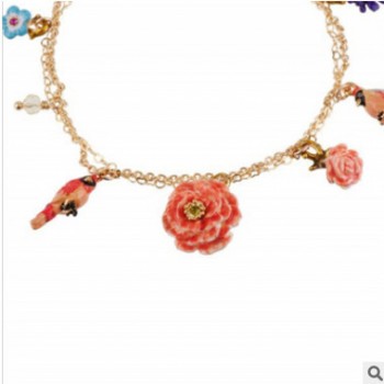 法國原創百搭鸚鵡牡丹花朵多墜手鏈手鐲歐美大牌手飾廠家批發