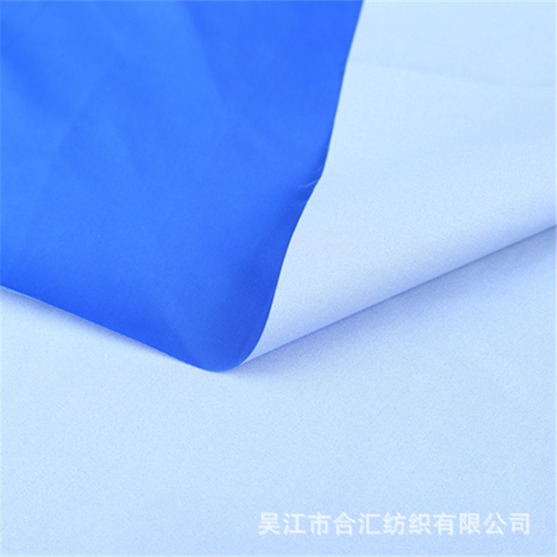 210D灝奸緳鐗涙觸甯働U娑傜櫧 鍐查攱琛i潰鏂?1?7(4)_鍓