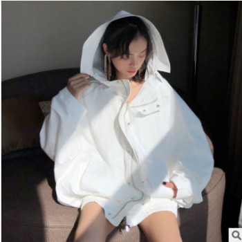 2020春季女裝新款ins潮氣質女神短款白色風衣寬松外套