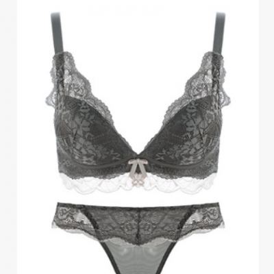 2020新款平胸內衣女小胸聚攏加厚性感文胸無鋼圈收副乳防下垂胸罩