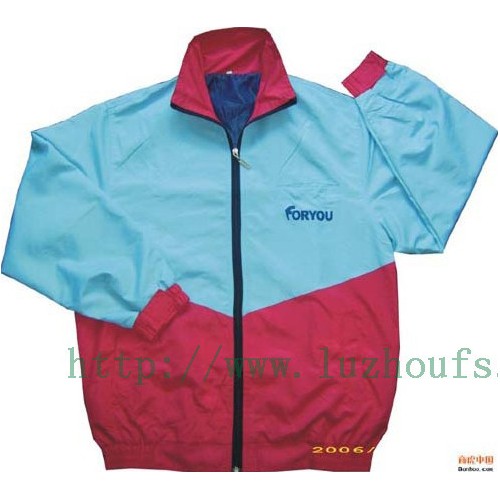 供應(yīng)廣東工裝、廣東風衣、廣東秋裝制服