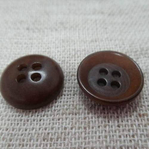 進口象牙果四眼鈕扣  中 襯衫扣 環保果實扣 定制紐