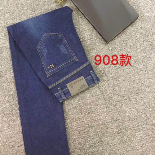 秋冬休閑服裝批發超低價牛仔褲批發休閑褲子批發價格優惠