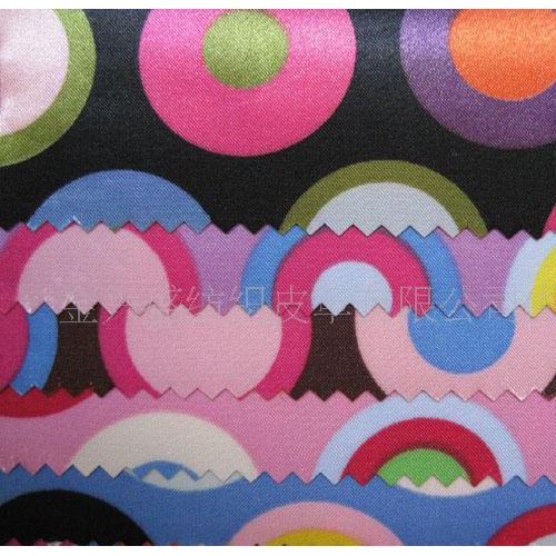 新款熱賣現(xiàn)貨七彩圓圈提花布PVC皮革(圖/貨號(hào)K049