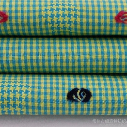 廠家定制大提花服裝面料熱線：0519-86329138