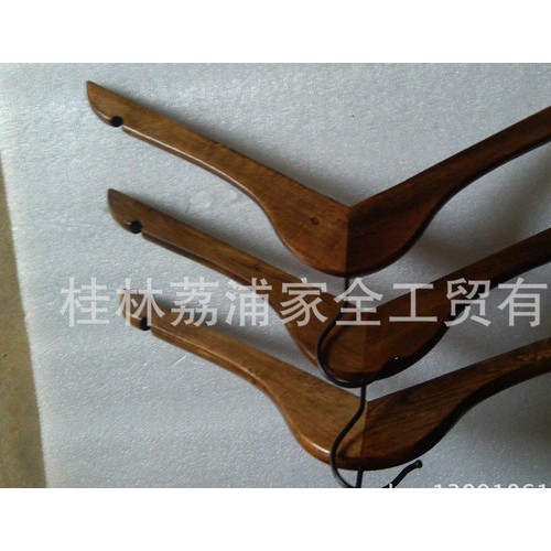 荔浦衣架 直銷定制兒童衣架 童裝衣架 木質(zhì)人字形衣掛