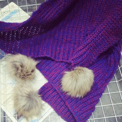 圍巾絲巾披肩,秋冬黃崢韓版百搭不規(guī)則保暖毛絨球毛線針織混色圍