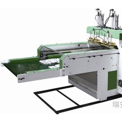 供應聚乙烯顆粒全自動背心袋制袋機（中配）450*2