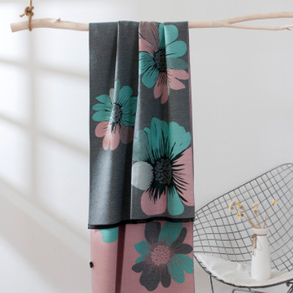 2020年冬季新款印花仿羊絨圍巾女韓版甜美花朵加厚兩用披肩圍脖