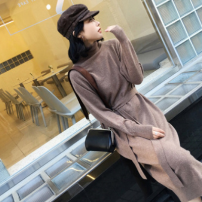 秋冬新款復(fù)古中長款毛衣裙寬松收腰高領(lǐng)打底針織連衣裙子女