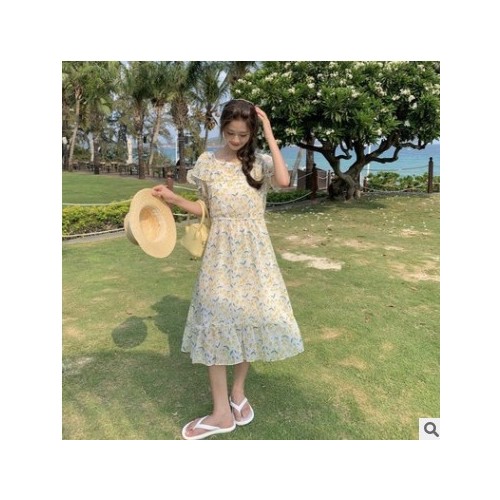 碎花連衣裙女夏露肩法式顯瘦夏季2021新款年氣質(zhì)女裝雪紡裙子長裙