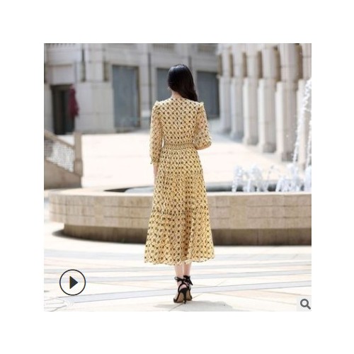 茵美娜夏季高端大牌簡約時尚休閑沙灘裙大碼一件代銷真絲連衣裙女