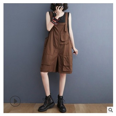 2021夏季新款文藝大碼胖MM200斤女裝寬松休閑顯瘦減齡背帶短褲女