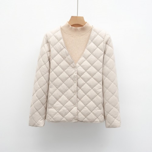 平湖馳新羽絨內(nèi)膽新國標(biāo)90絨秋冬輕薄羽絨服女V領(lǐng)內(nèi)搭外穿外套