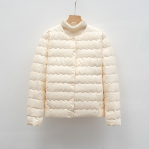 平湖馳新羽絨內(nèi)膽新國標90絨百搭圓領簡約波浪紋秋冬外套羽絨服女