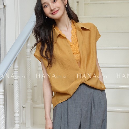 HANNA 含那夏季女裝新款精致蕾絲拼接扭結襯衫上衣T恤兩件套17703